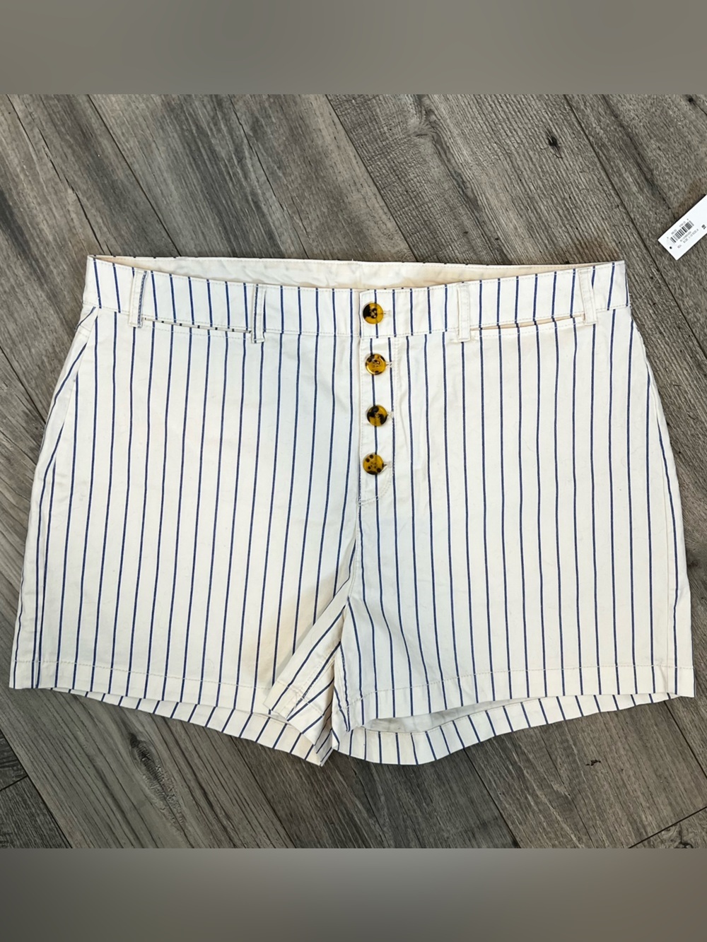 NWT Old Navy High Rise Railroad Stripe Twill Exposed Button Fly Shorts- 18 - Picture 3 of 7